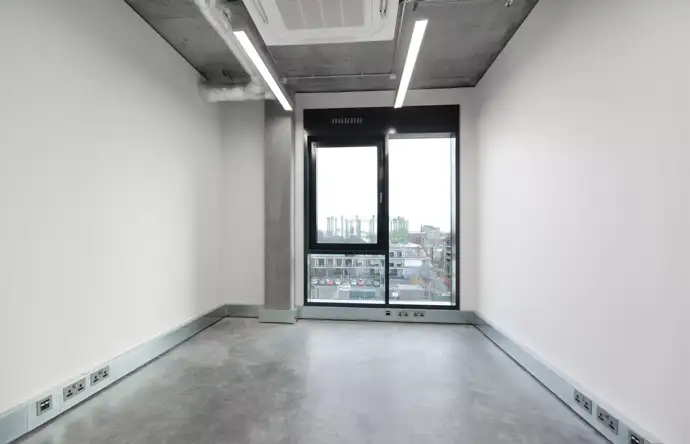 Office space to rent at Vox Studios, 1-45 Durham Street, Vauxhall, London, SE11 5JH, unit WS.V419, 149 sq ft (14 sq m)