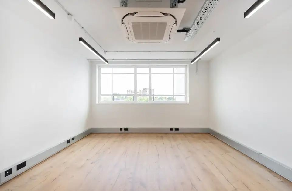 Office space to rent at Leroy House, 436 Essex Rd, London, N1 3QP, unit LY.410, 242 sq ft (22 sq m).