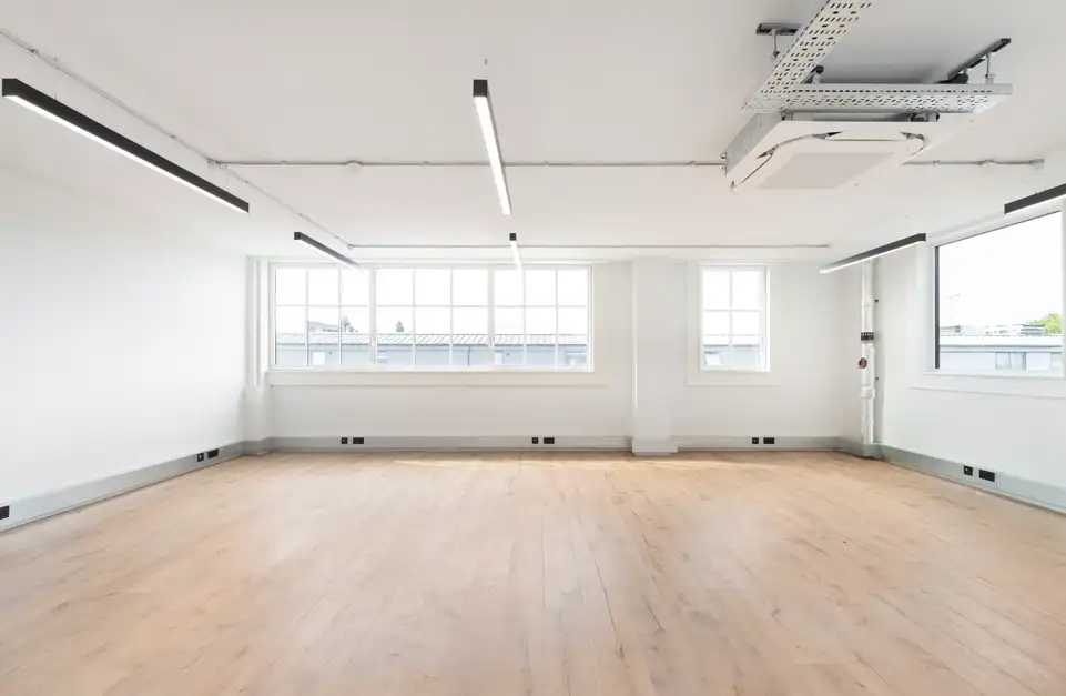 Office space to rent at Leroy House, 436 Essex Rd, London, N1 3QP, unit LY.412, 648 sq ft (60 sq m).