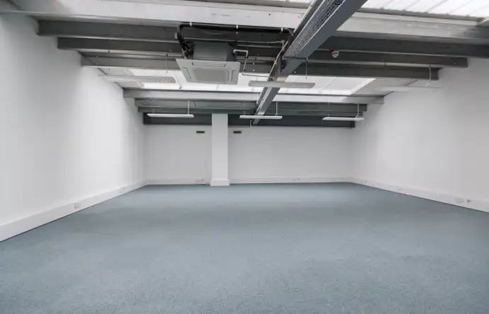 Office space to rent at Q West, Great West Road, Brentford, London, TW8 0GP, unit IH.1.11, 679 sq ft (63 sq m)