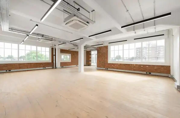 Office space to rent at Leroy House, 436 Essex Rd, London, N1 3QP, unit LY.317, 1142 sq ft (106 sq m).